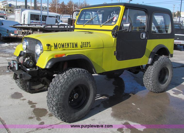 image for item E5868 1983 Jeep CJ7 SUV