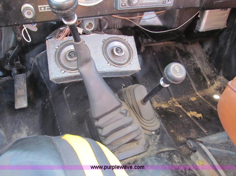 image for item E5868 1983 Jeep CJ7 SUV