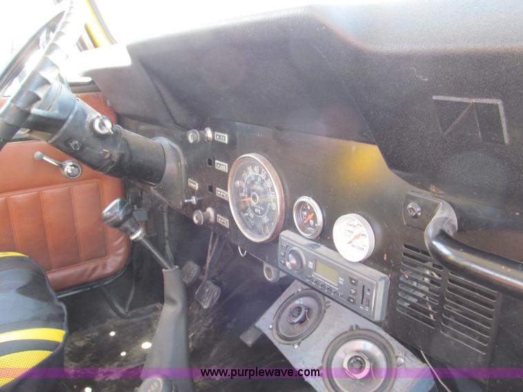 image for item E5868 1983 Jeep CJ7 SUV