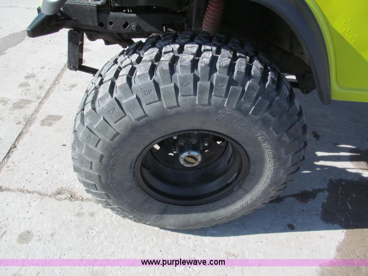 image for item E5868 1983 Jeep CJ7 SUV