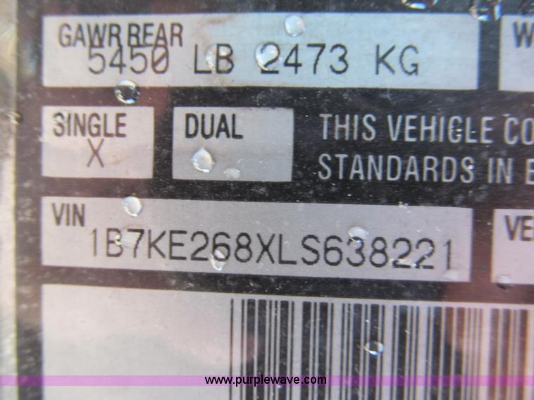 image for item E5869 1990 Dodge Ram D250 pickup truck