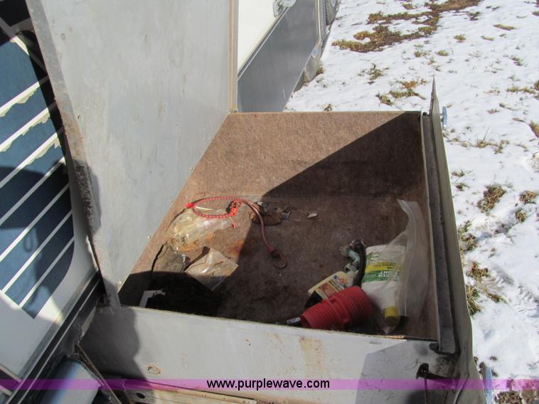 image for item E5870 1986 Chevrolet Imperial Holiday Rambler 33' RV