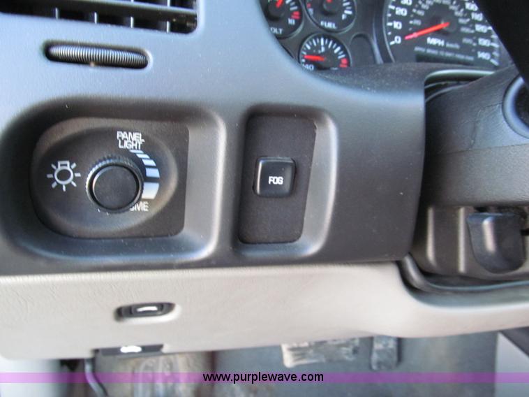 image for item E5874 2002 Chevrolet Monte Carlo SS