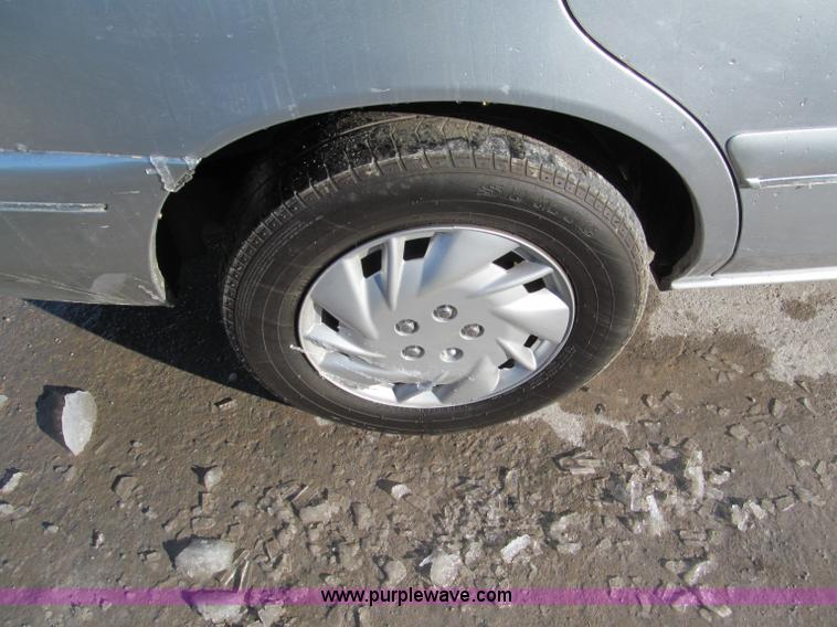 image for item E5876 2000 Buick Century Custom