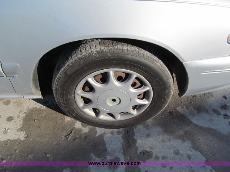 image for item E5876 2000 Buick Century Custom