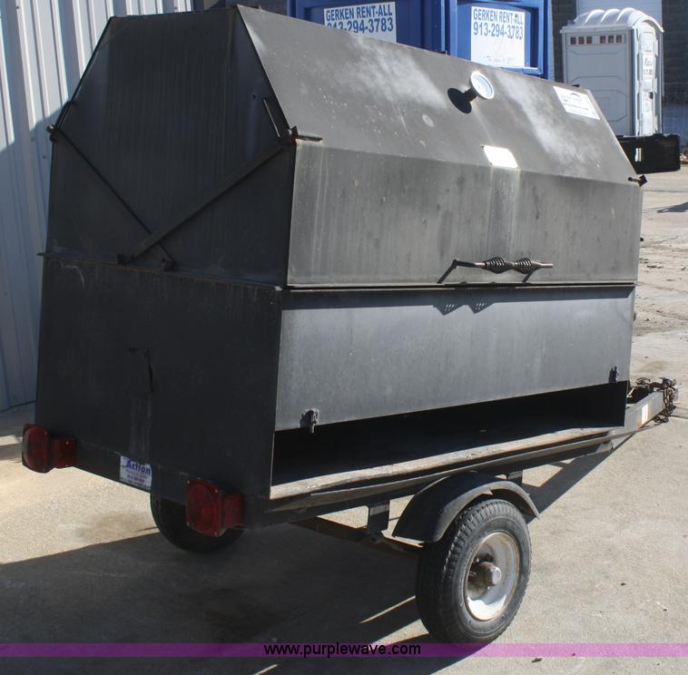 image for item F2858 Trailer mounted grill