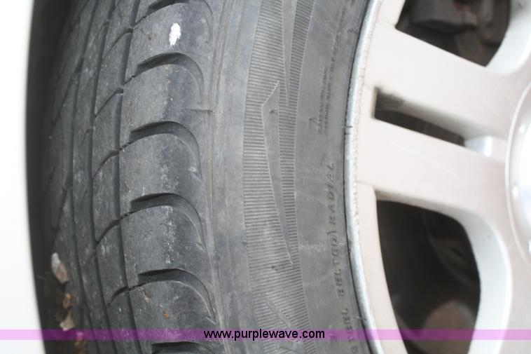 image for item F2865 2001 Volkswagen Passat GLX