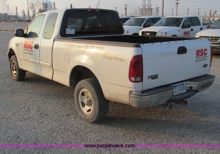 image for item F4050 2004 Ford F150 XLT SuperCab pickup truck