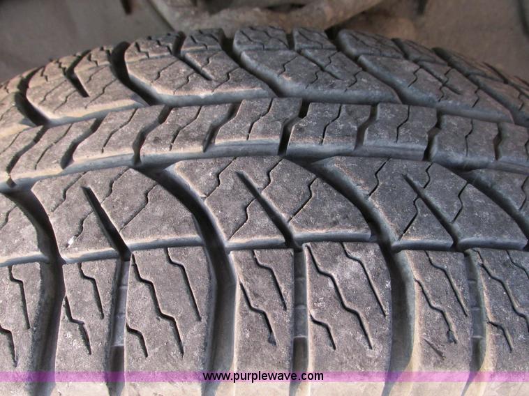 image for item F4050 2004 Ford F150 XLT SuperCab pickup truck