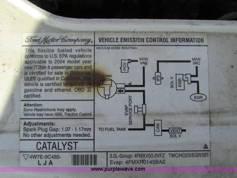 image for item F4172 2004 Ford Taurus LX