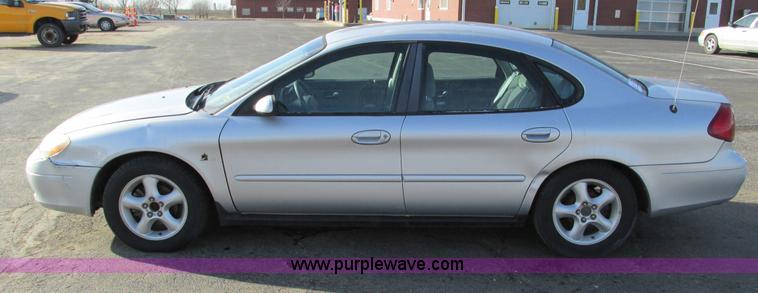 image for item F4173 2000 Ford Taurus SE SVG