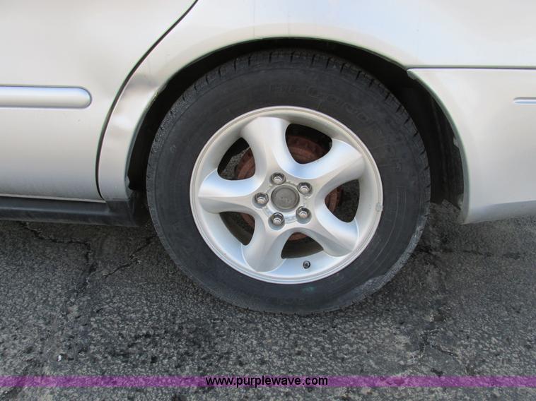 image for item F4173 2000 Ford Taurus SE SVG