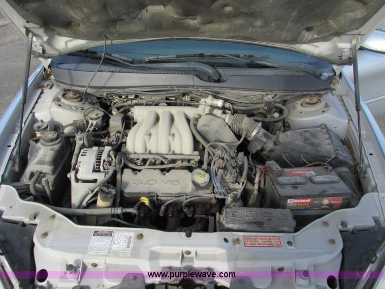 image for item F4173 2000 Ford Taurus SE SVG