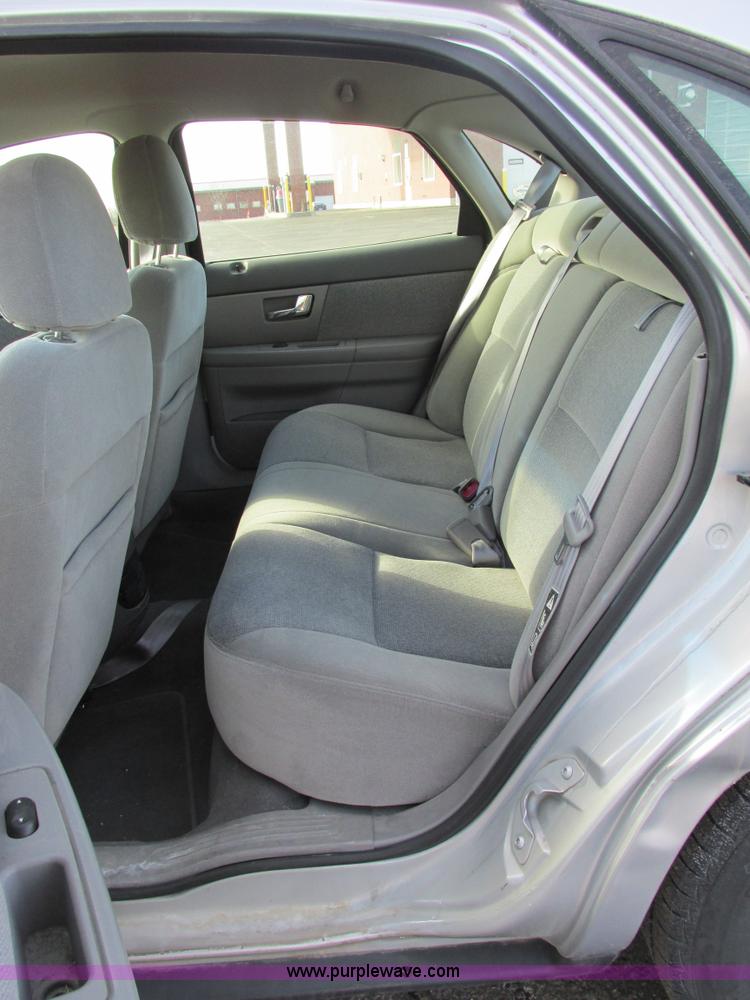 image for item F4173 2000 Ford Taurus SE SVG