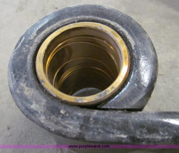 image for item O9131 1995 International 4900 rear leaf spring