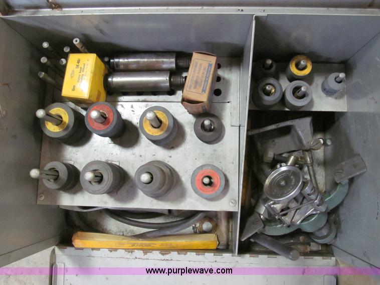 image for item O9141 Sioux valve grinder set and ridge tool