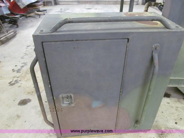 image for item O9147 DP Manufacturing winch