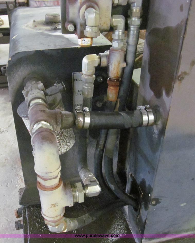 image for item O9147 DP Manufacturing winch