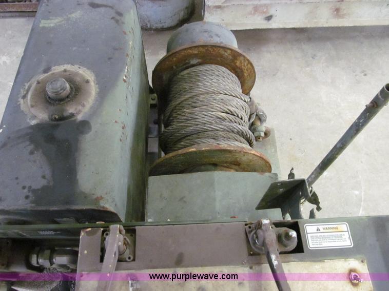 image for item O9147 DP Manufacturing winch