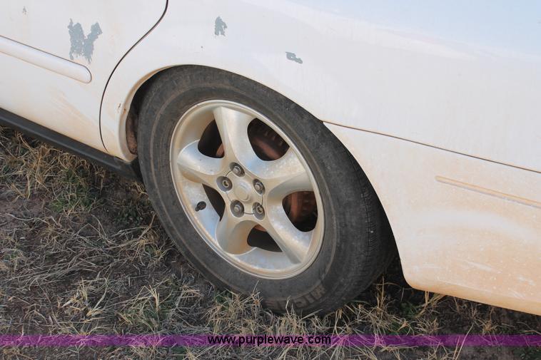 image for item O9345 2000 Ford Taurus SES