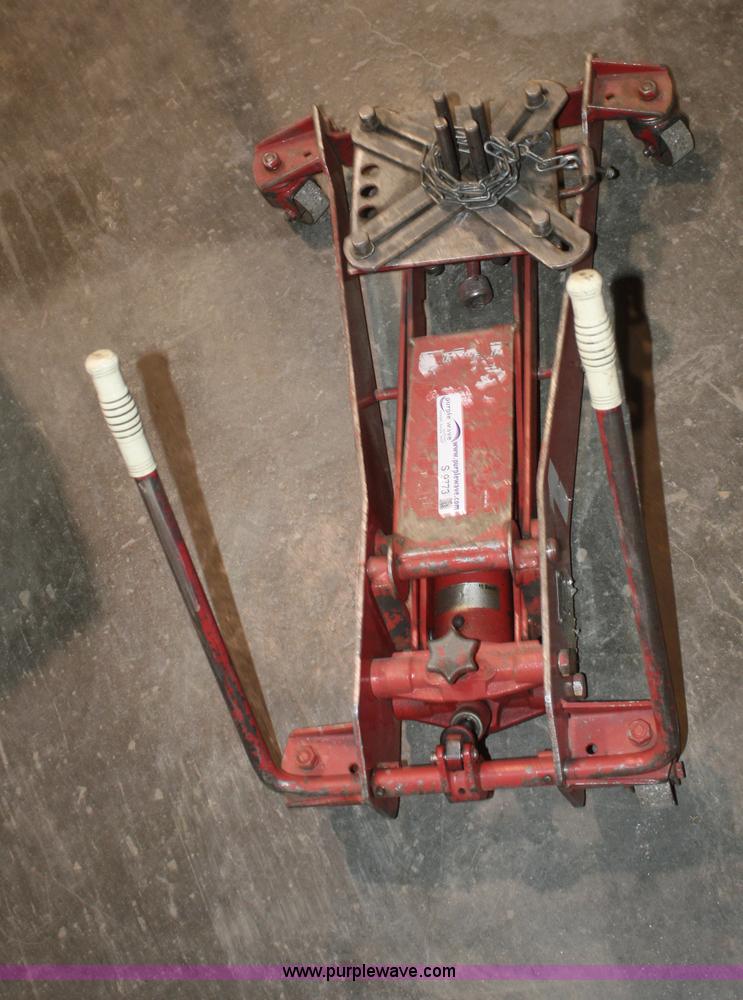 image for item S9773 Transmission jack