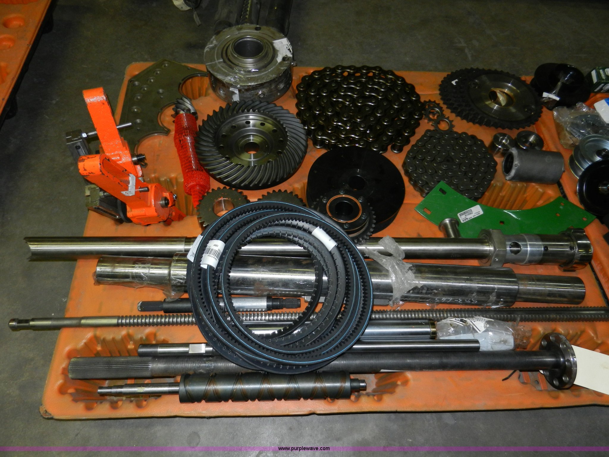 Assorted machine parts in Olathe, KS Item AB9740 sold Purple Wave