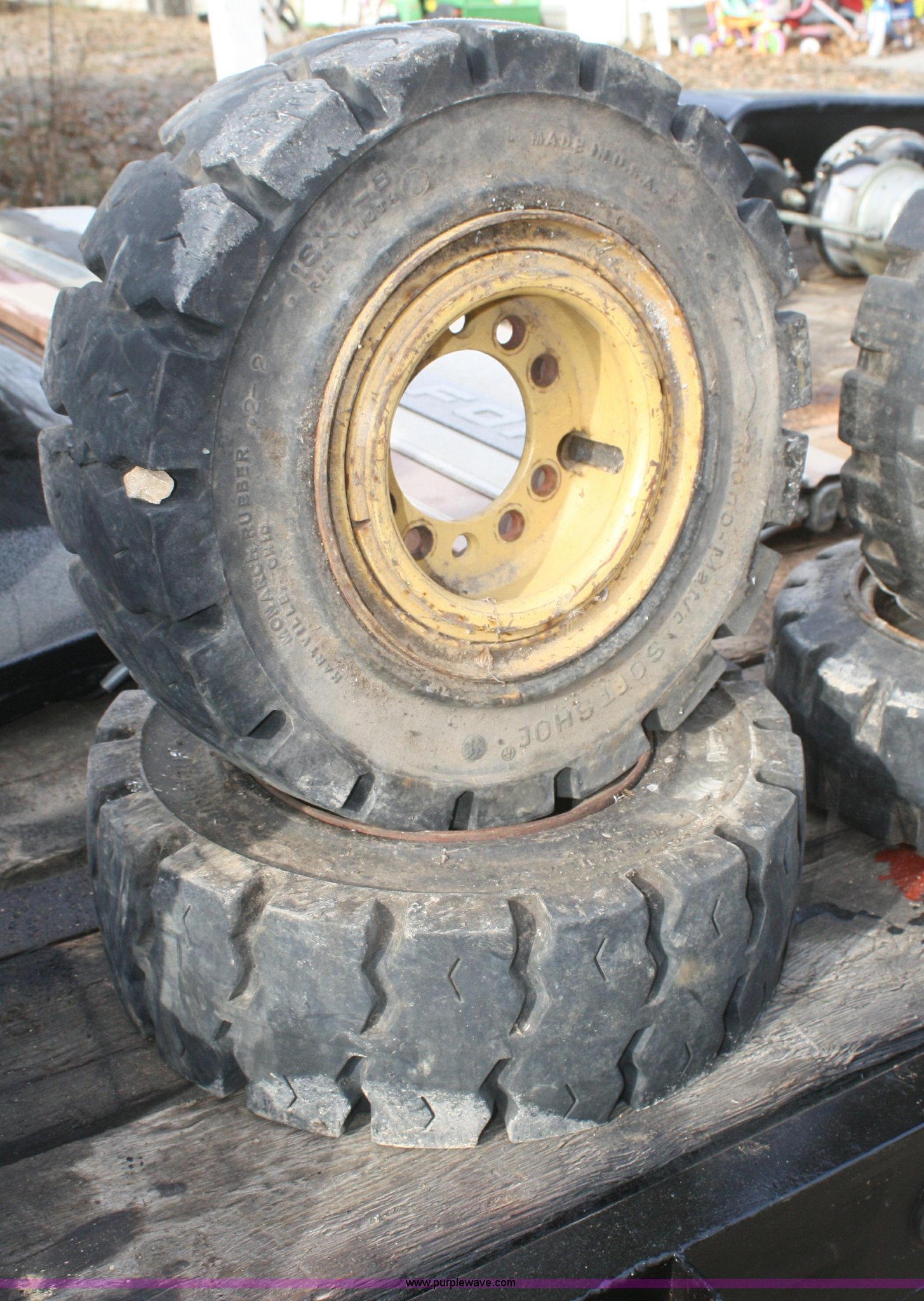 Assorted forklift tires and wheels in Tonganoxie, KS Item S9758 sold