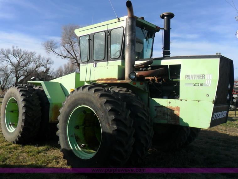 image for item AB9198 1981 Steiger Panther ST310 tractor