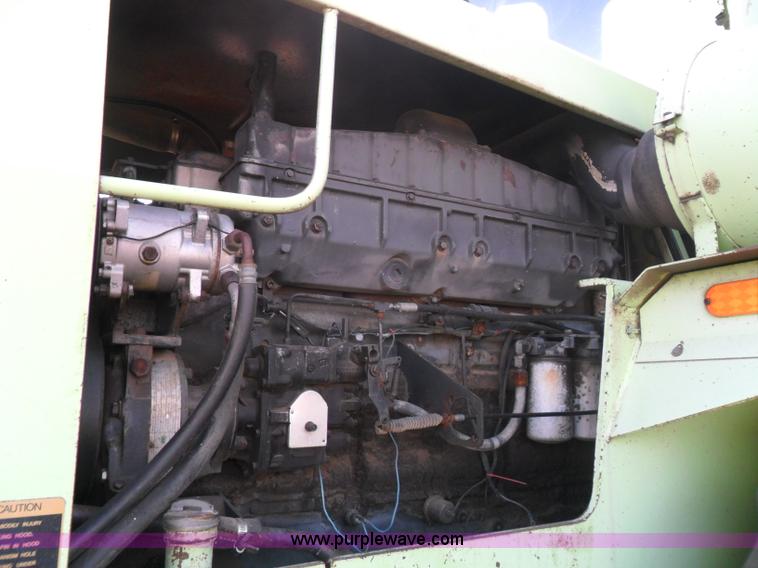 image for item AB9198 1981 Steiger Panther ST310 tractor