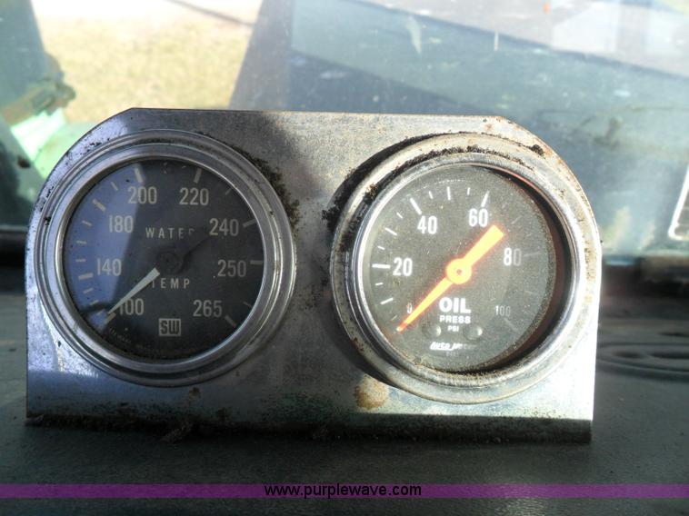 image for item AB9198 1981 Steiger Panther ST310 tractor