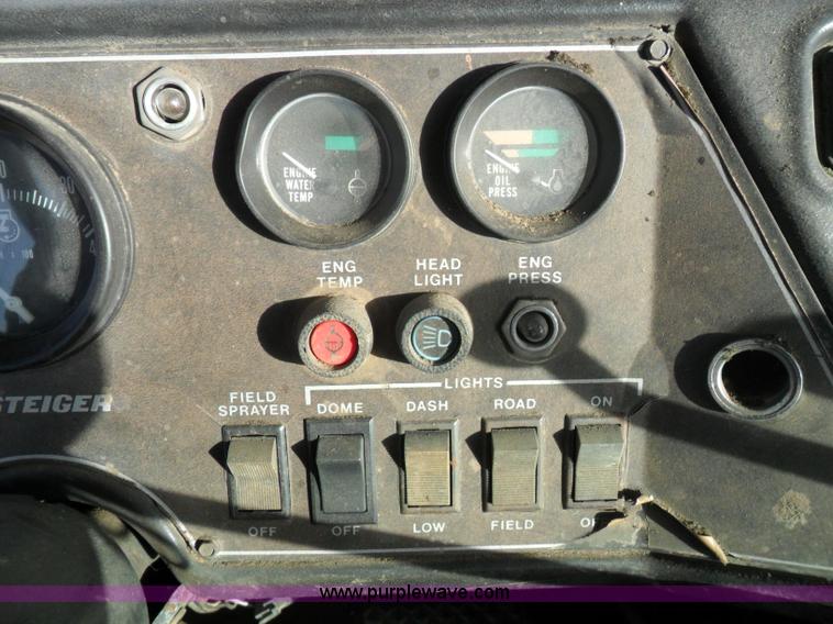 image for item AB9198 1981 Steiger Panther ST310 tractor