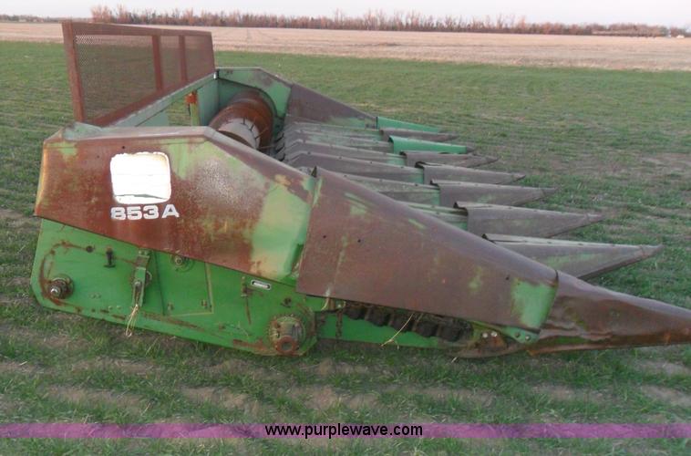 image for item AB9215 John Deere 853A row head