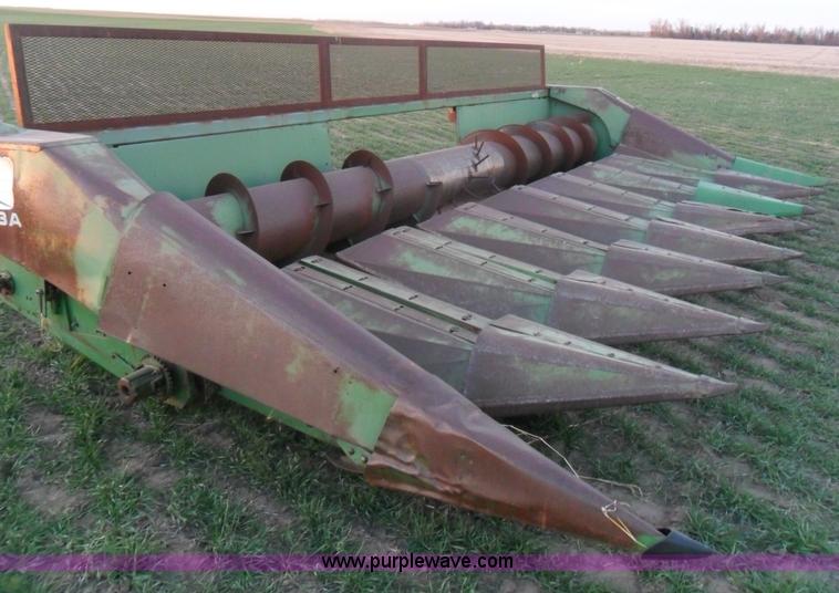 image for item AB9215 John Deere 853A row head