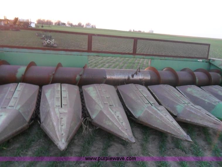 image for item AB9215 John Deere 853A row head