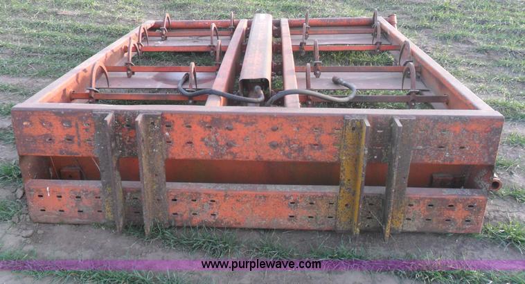 image for item AB9225 Farmhand bale fork