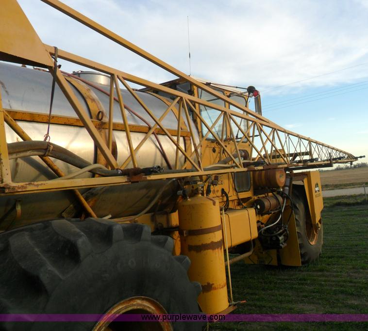 image for item AB9231 Big A 2000 self propelled sprayer