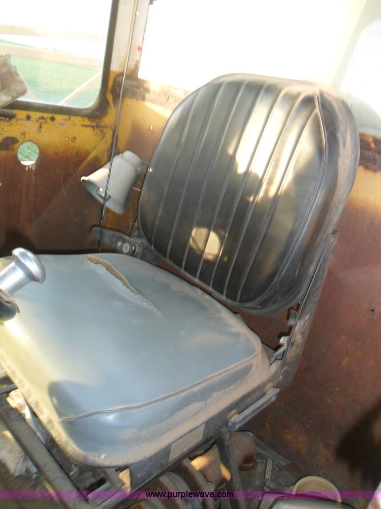 image for item AB9231 Big A 2000 self propelled sprayer