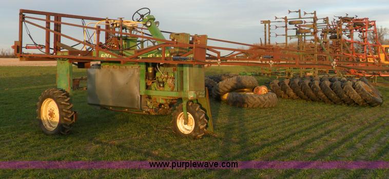 image for item AB9234 John Deere HyCycle 600 self propelled sprayer