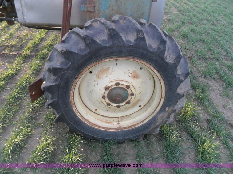 image for item AB9234 John Deere HyCycle 600 self propelled sprayer