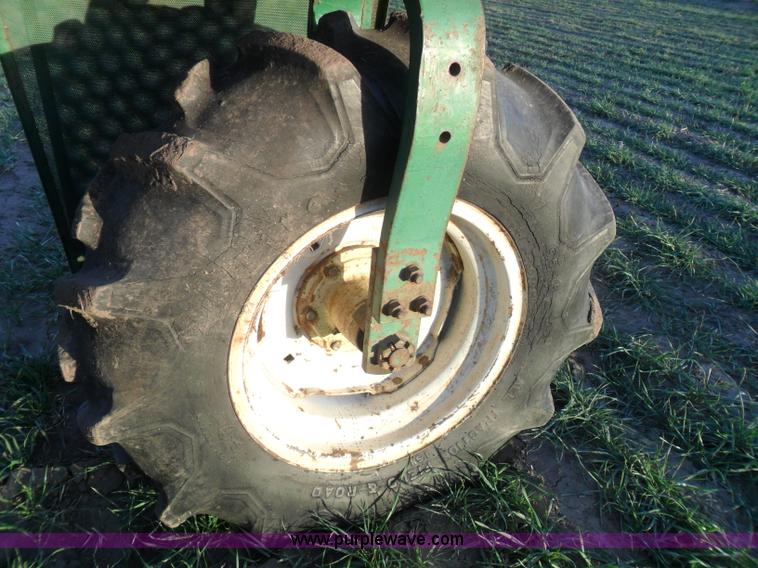 image for item AB9234 John Deere HyCycle 600 self propelled sprayer