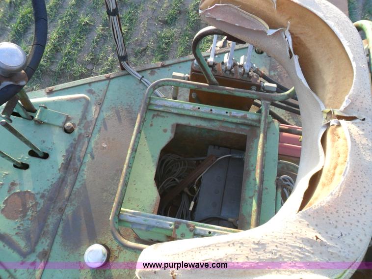 image for item AB9234 John Deere HyCycle 600 self propelled sprayer