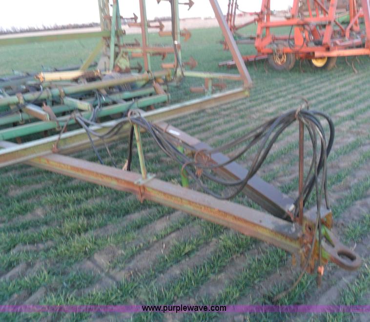 image for item AB9235 John Deere 1010 38' field cultivator