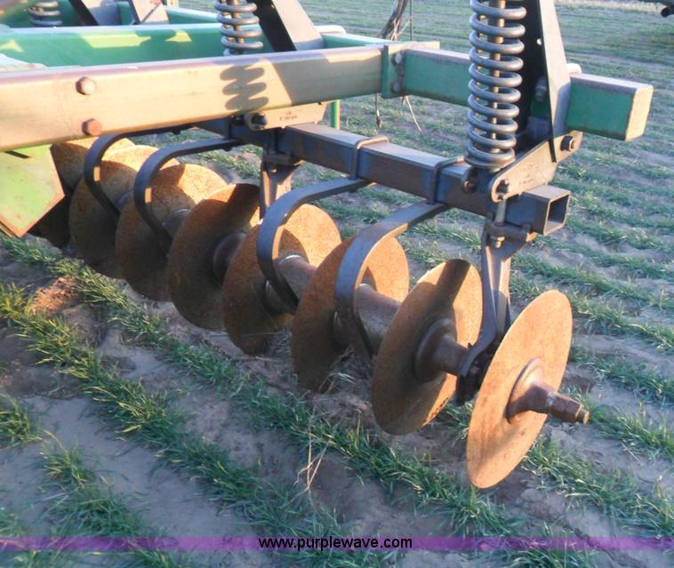 image for item AB9237 John Deere 714 coulter chisel