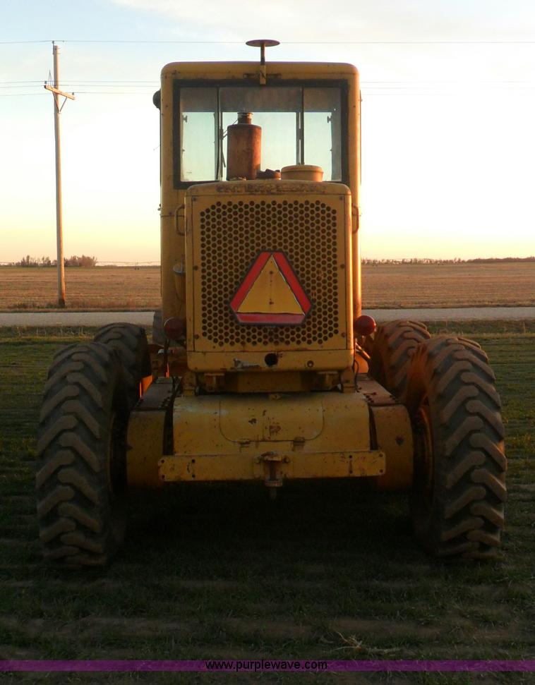 image for item AB9238 1966 Caterpillar 12E motor grader