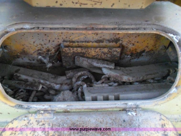 image for item AB9238 1966 Caterpillar 12E motor grader