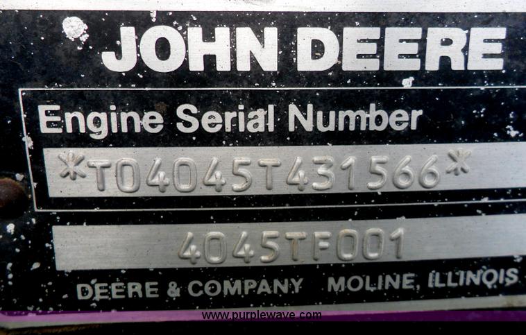 image for item AB9241 Willmar 765HT self propelled sprayer