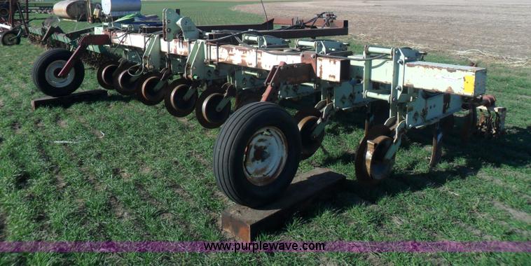 image for item AB9248 Shop built 8R30 strip till machine