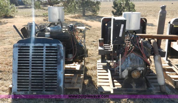 image for item AB9748 (2) Chevrolet 454 Tonawanda propane engine