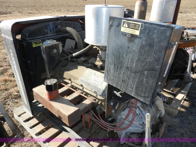 image for item AB9748 (2) Chevrolet 454 Tonawanda propane engine