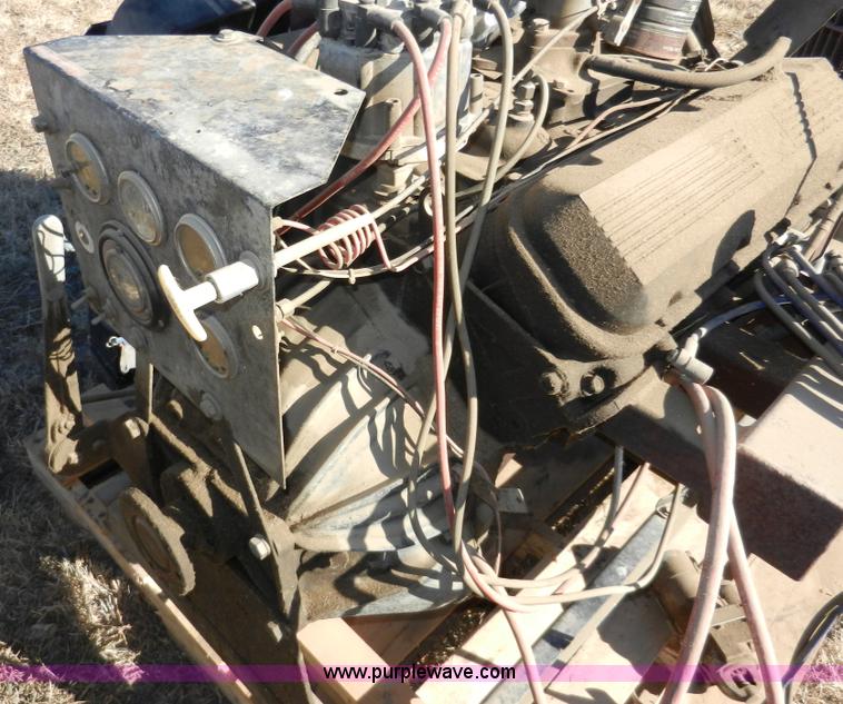 image for item AB9748 (2) Chevrolet 454 Tonawanda propane engine